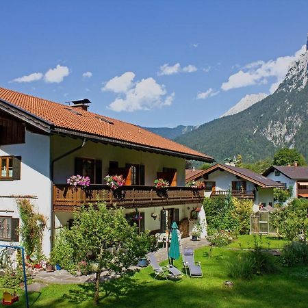 Gaestehaus Kurparkfrieden Mittenwald Bagian luar foto